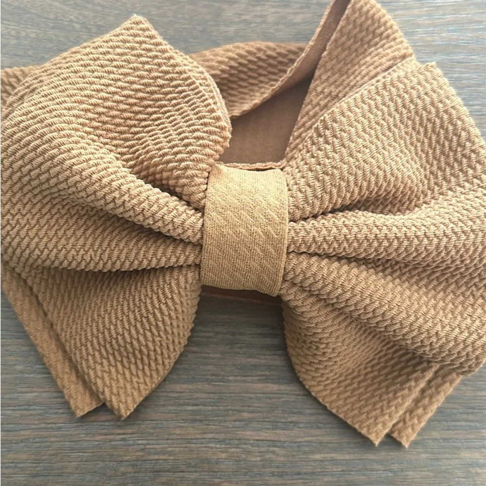 Head bows